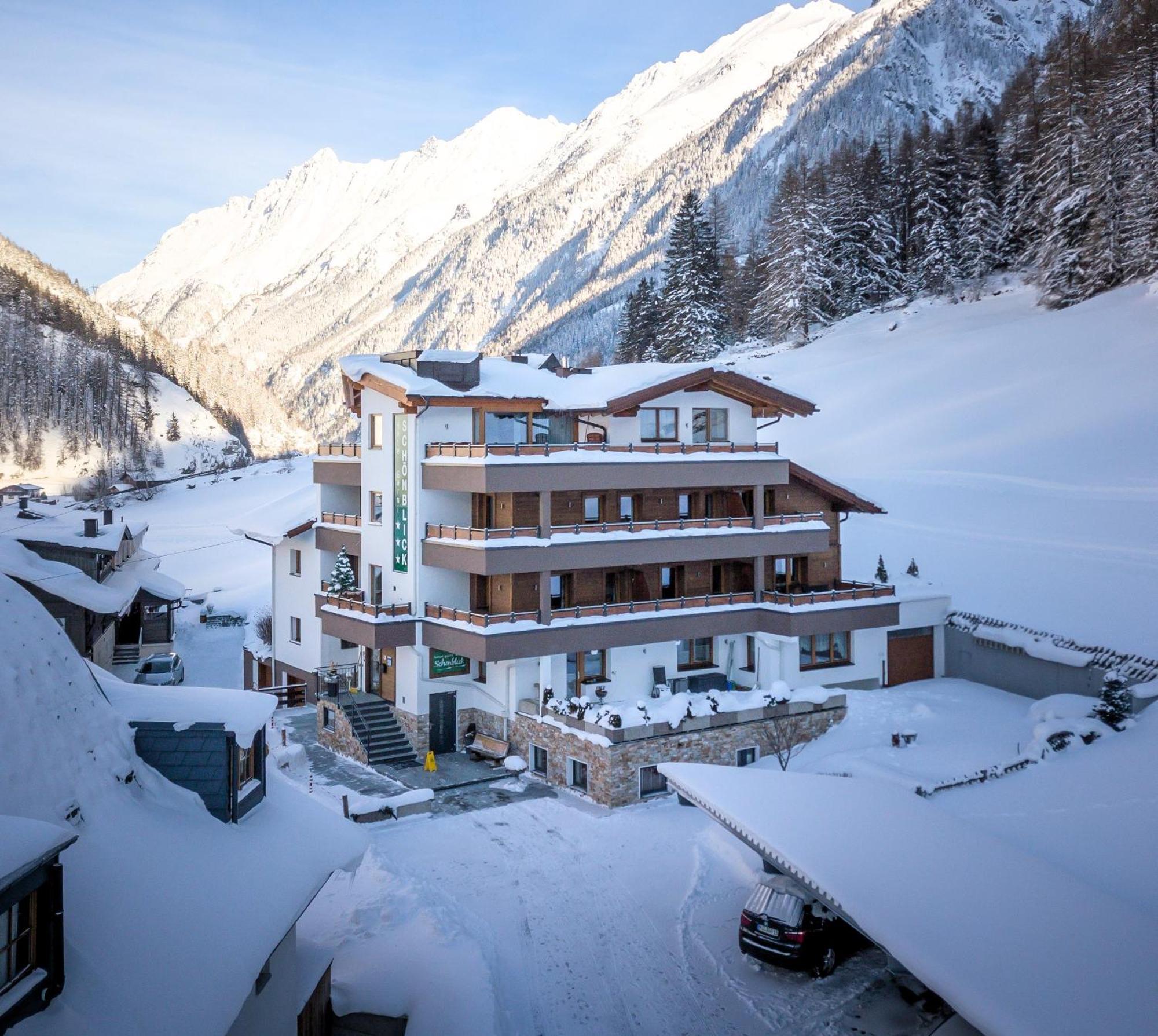 Hotel Garni Schoenblick ゼルデン エクステリア 写真