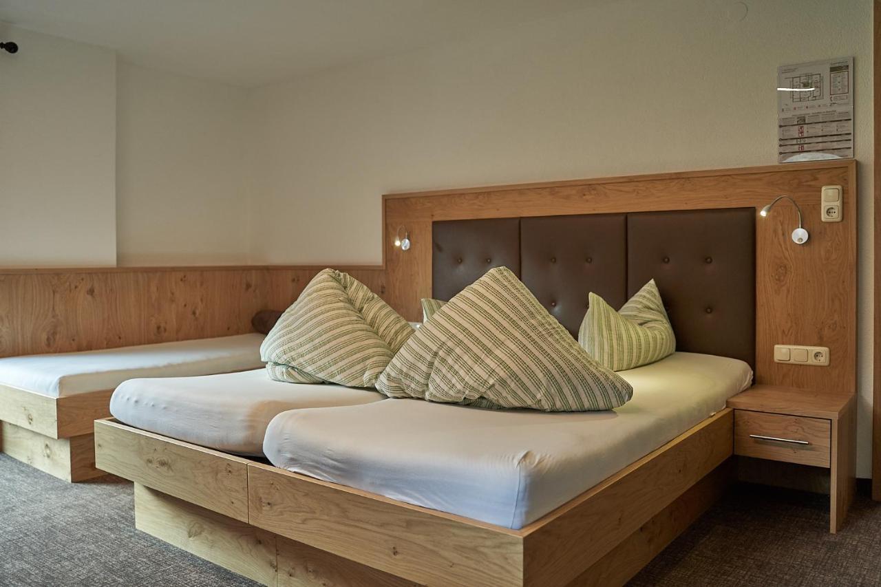 Hotel Garni Schoenblick ゼルデン エクステリア 写真
