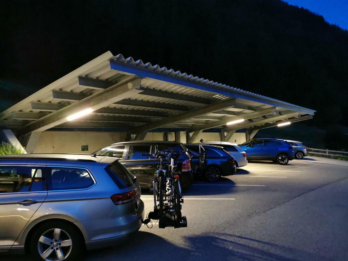 Hotel Garni Schoenblick ゼルデン エクステリア 写真